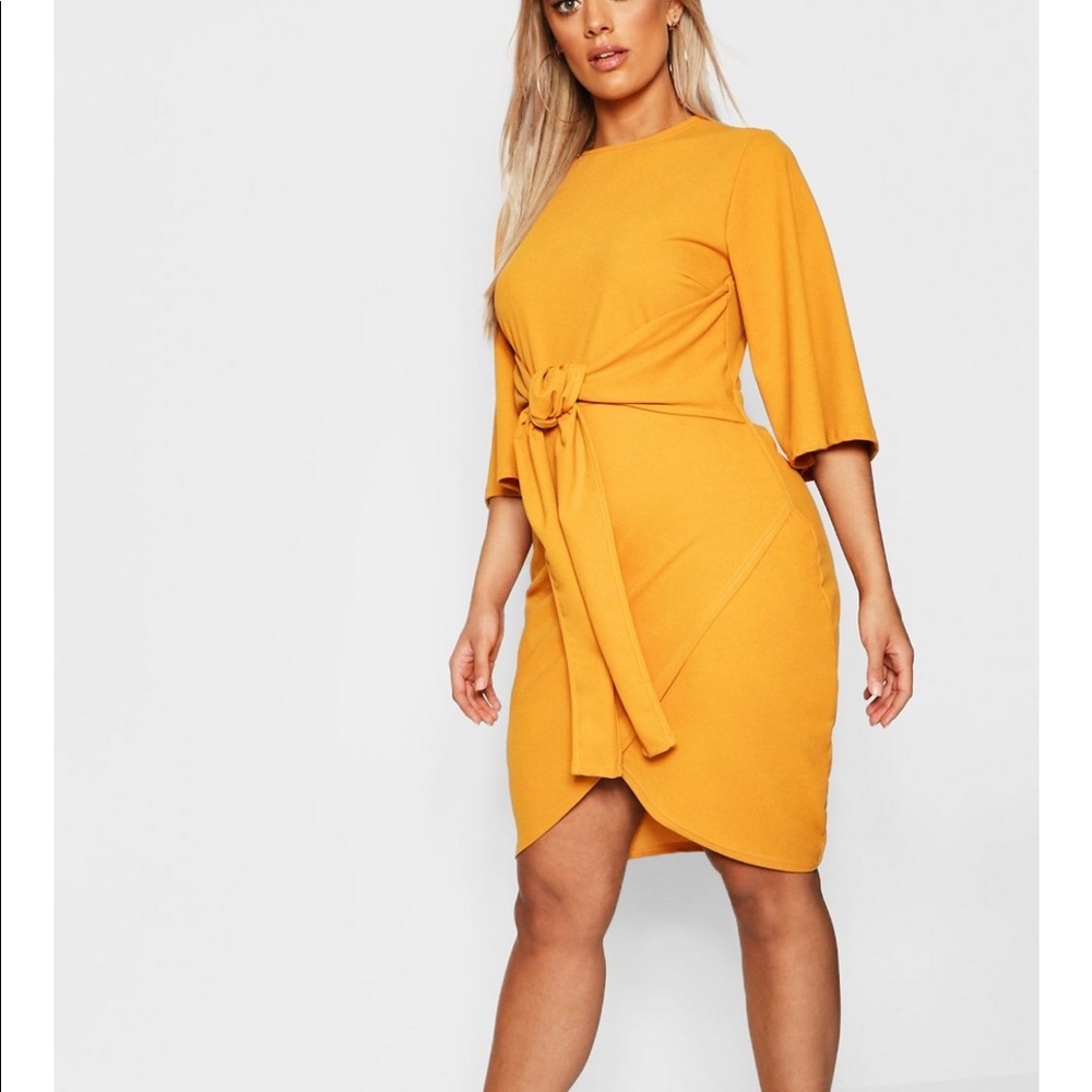 Plus Kimono Sleeve Tie Waist Wrap Dress